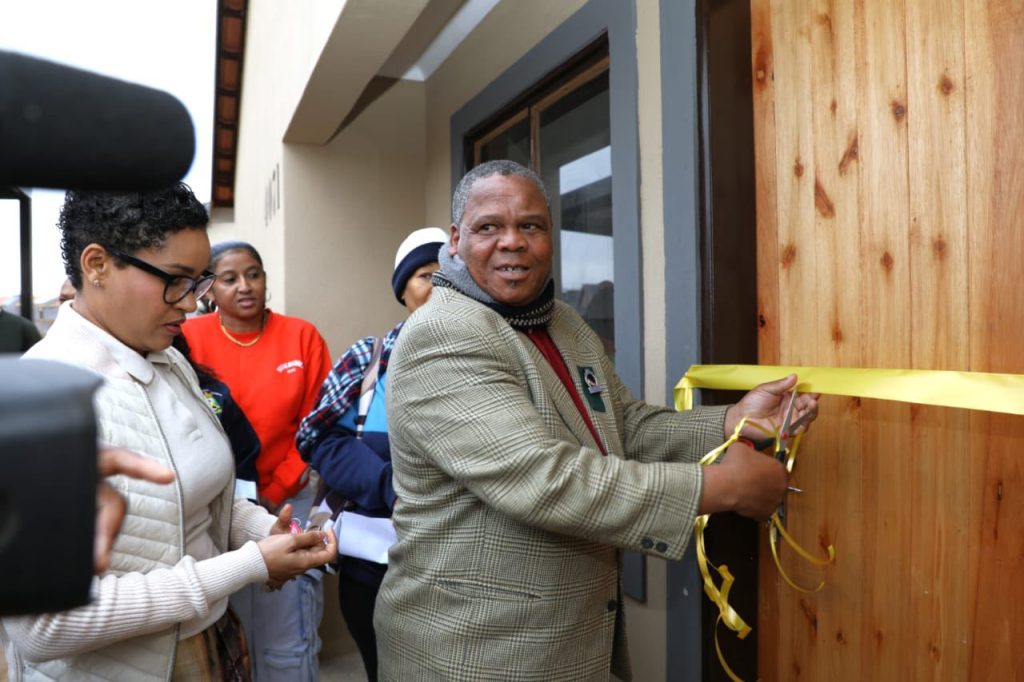 ARIOBEX: RESTORING DIGNITY IN DAN TLOOME